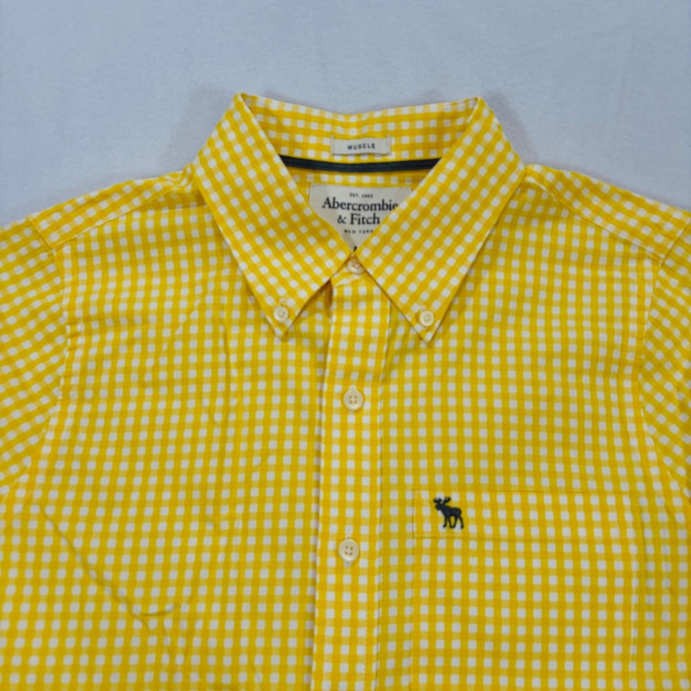 Abercrombie & Fitch Mens Medium Yellow Gingham Muscle Fit Button Down Shirt